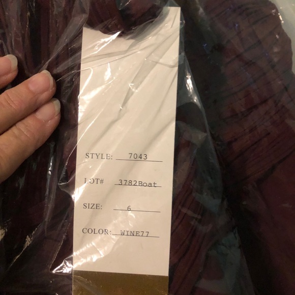 Bill Levkoff Bridesmaid Dresses - Picture 3 of 3